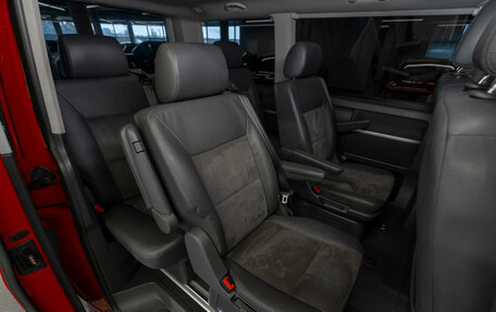 Volkswagen Multivan T5, 2015 год, 2 680 000 рублей, 12 фотография