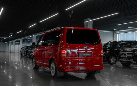 Volkswagen Multivan T5, 2015 год, 2 680 000 рублей, 4 фотография