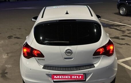 Opel Astra J, 2011 год, 720 000 рублей, 6 фотография