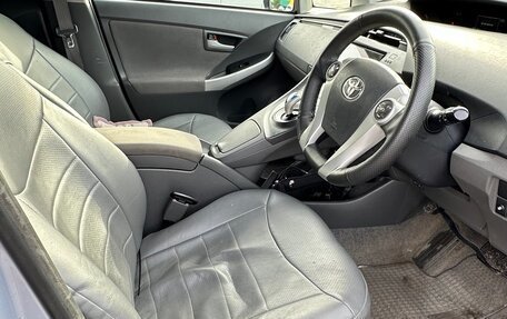 Toyota Prius, 2009 год, 770 000 рублей, 11 фотография
