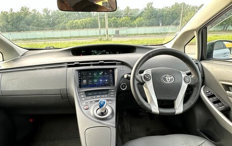 Toyota Prius, 2009 год, 770 000 рублей, 13 фотография