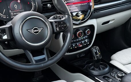 MINI Clubman, 2021 год, 3 850 000 рублей, 8 фотография