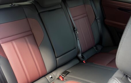 Land Rover Range Rover Evoque II, 2024 год, 5 849 000 рублей, 14 фотография