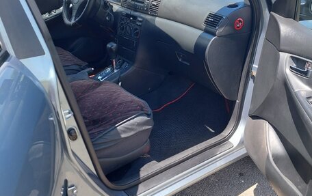 Toyota Corolla, 2004 год, 720 000 рублей, 7 фотография