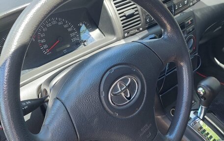 Toyota Corolla, 2004 год, 720 000 рублей, 13 фотография