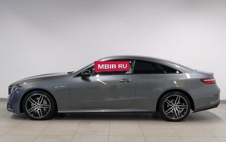 Mercedes-Benz E-Класс, 2019 год, 4 350 000 рублей, 8 фотография