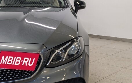 Mercedes-Benz E-Класс, 2019 год, 4 350 000 рублей, 17 фотография