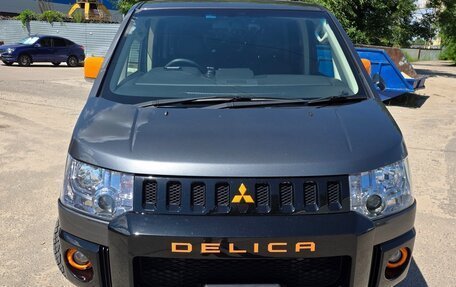 Mitsubishi Delica D:5 I, 2018 год, 3 200 000 рублей, 2 фотография
