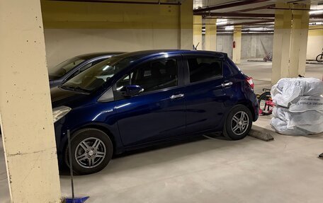 Toyota Vitz, 2018 год, 1 210 000 рублей, 4 фотография