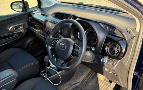 Toyota Vitz, 2018 год, 1 210 000 рублей, 13 фотография
