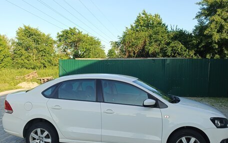 Volkswagen Polo VI (EU Market), 2011 год, 780 000 рублей, 3 фотография