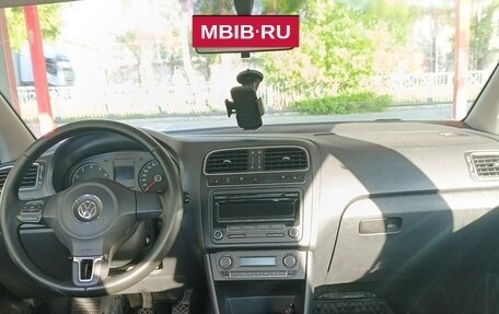 Volkswagen Polo VI (EU Market), 2011 год, 780 000 рублей, 5 фотография