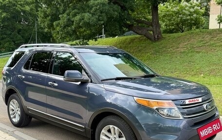 Ford Explorer VI, 2013 год, 1 500 000 рублей, 3 фотография