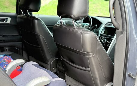 Ford Explorer VI, 2013 год, 1 500 000 рублей, 8 фотография