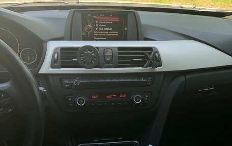 BMW 3 серия, 2014 год, 1 930 000 рублей, 18 фотография