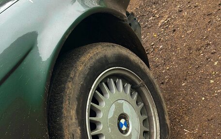 BMW 5 серия, 1991 год, 300 000 рублей, 11 фотография