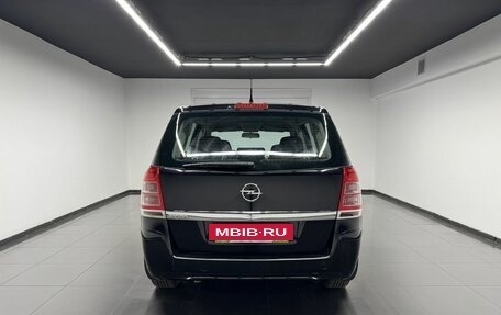 Opel Zafira B, 2010 год, 945 000 рублей, 4 фотография