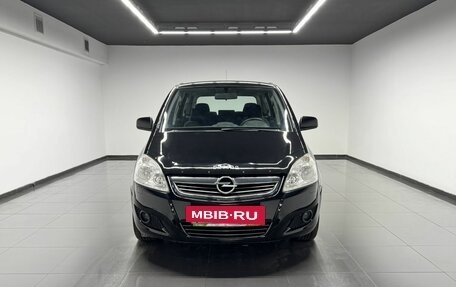 Opel Zafira B, 2010 год, 945 000 рублей, 3 фотография