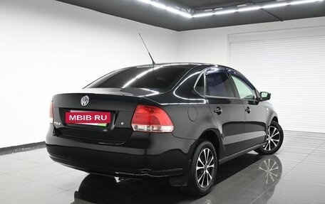 Volkswagen Polo VI (EU Market), 2011 год, 875 000 рублей, 2 фотография