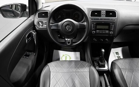 Volkswagen Polo VI (EU Market), 2011 год, 875 000 рублей, 11 фотография