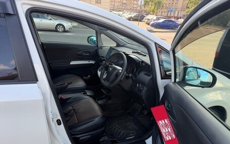 Toyota Wish II, 2017 год, 2 150 000 рублей, 6 фотография