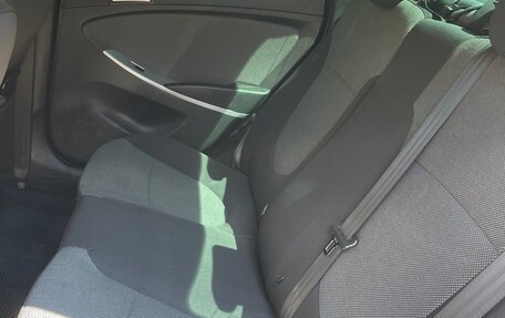 Hyundai Solaris II рестайлинг, 2011 год, 760 000 рублей, 8 фотография