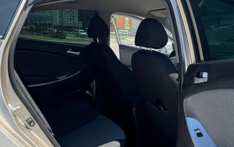 Hyundai Solaris II рестайлинг, 2011 год, 760 000 рублей, 15 фотография