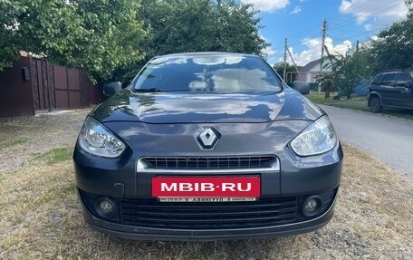 Renault Fluence I, 2010 год, 670 000 рублей, 2 фотография