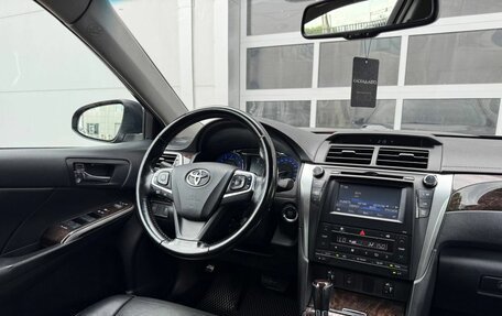 Toyota Camry, 2015 год, 2 100 000 рублей, 13 фотография