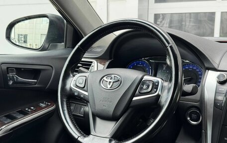 Toyota Camry, 2015 год, 2 100 000 рублей, 14 фотография