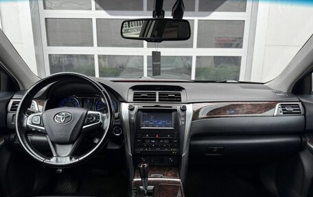 Toyota Camry, 2015 год, 2 100 000 рублей, 12 фотография