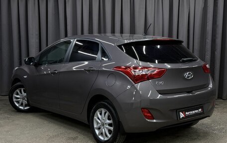 Hyundai i30 II рестайлинг, 2013 год, 989 999 рублей, 5 фотография