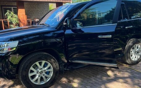 Toyota Land Cruiser 200, 2016 год, 6 500 000 рублей, 6 фотография