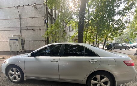 Toyota Camry, 2006 год, 870 000 рублей, 2 фотография