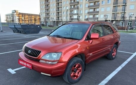 Toyota Harrier, 1998 год, 780 000 рублей, 4 фотография
