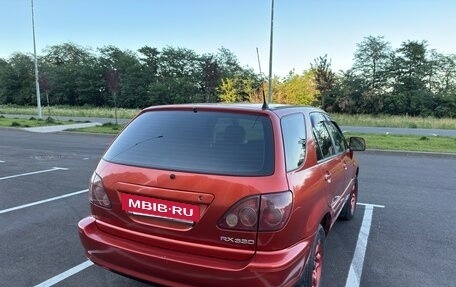 Toyota Harrier, 1998 год, 780 000 рублей, 7 фотография