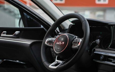 KIA K5, 2021 год, 2 090 000 рублей, 13 фотография