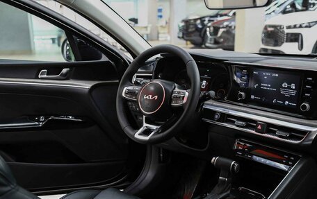 KIA K5, 2021 год, 2 090 000 рублей, 11 фотография