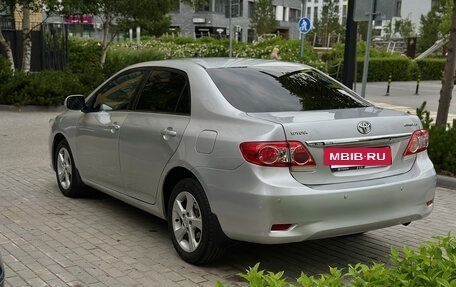 Toyota Corolla, 2011 год, 1 050 000 рублей, 4 фотография