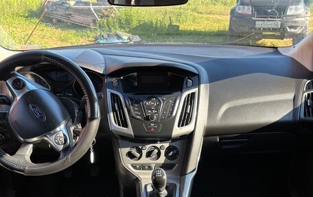 Ford Focus III, 2011 год, 700 000 рублей, 16 фотография