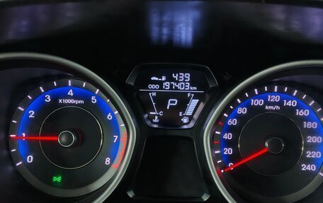 Hyundai Elantra V, 2012 год, 870 000 рублей, 16 фотография
