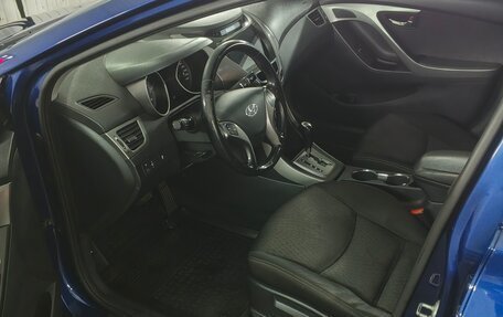 Hyundai Elantra V, 2012 год, 870 000 рублей, 13 фотография