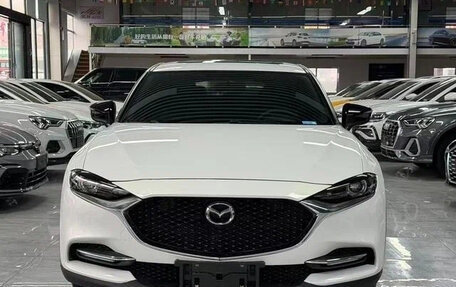 Mazda CX-4, 2022 год, 1 720 000 рублей, 2 фотография