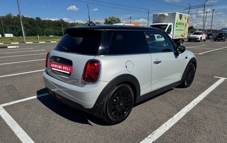 MINI Hatch, 2021 год, 2 700 000 рублей, 5 фотография