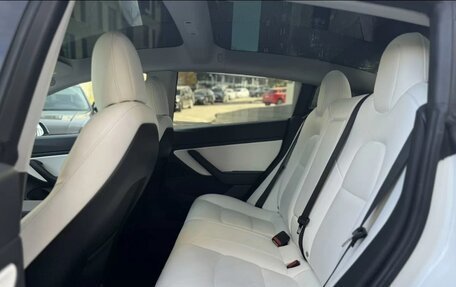Tesla Model 3 I, 2021 год, 3 300 000 рублей, 15 фотография