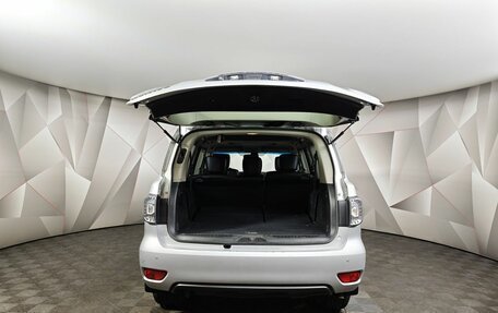 Nissan Patrol, 2011 год, 2 099 000 рублей, 11 фотография