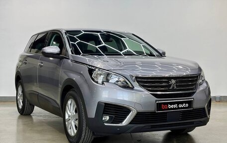 Peugeot 5008 II, 2019 год, 1 690 000 рублей, 4 фотография