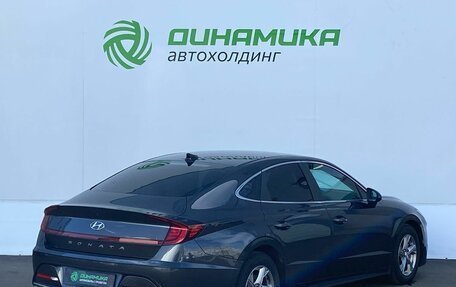 Hyundai Sonata VIII, 2021 год, 2 100 000 рублей, 5 фотография