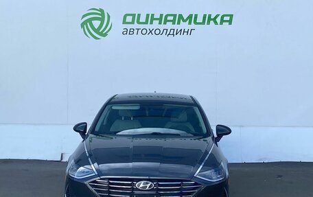 Hyundai Sonata VIII, 2021 год, 2 100 000 рублей, 2 фотография