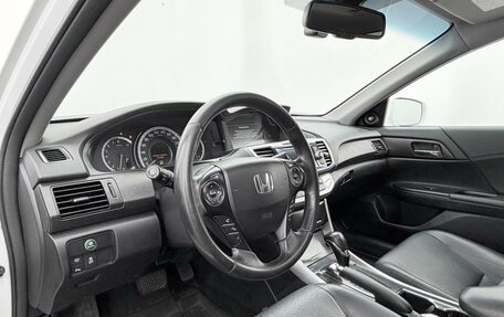 Honda Accord IX рестайлинг, 2013 год, 1 717 000 рублей, 9 фотография